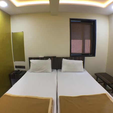 Hotel Shalimar Mālād Exteriér fotografie